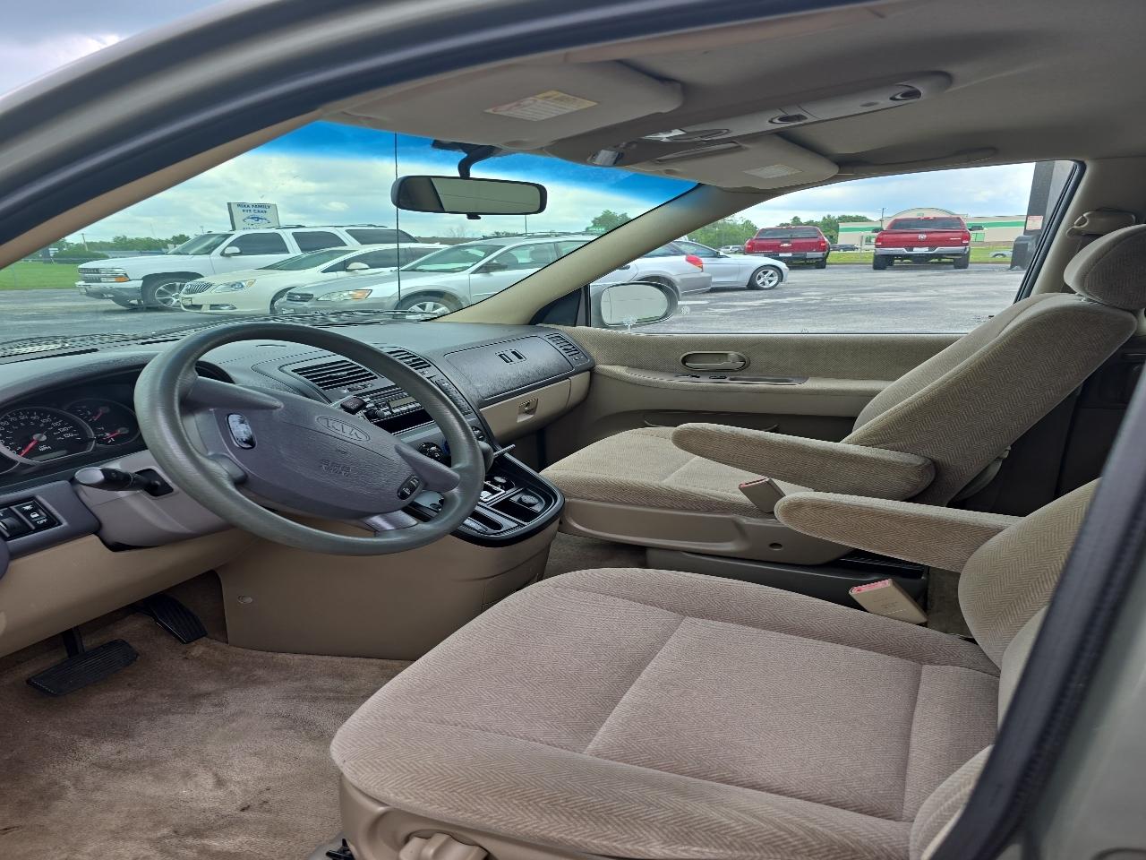 Kia Sedona 4dr Auto LX 2003