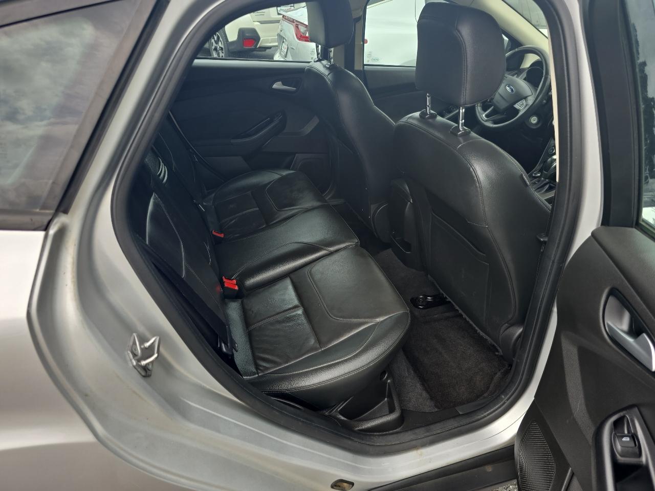 Ford Focus 5dr HB SE 2016