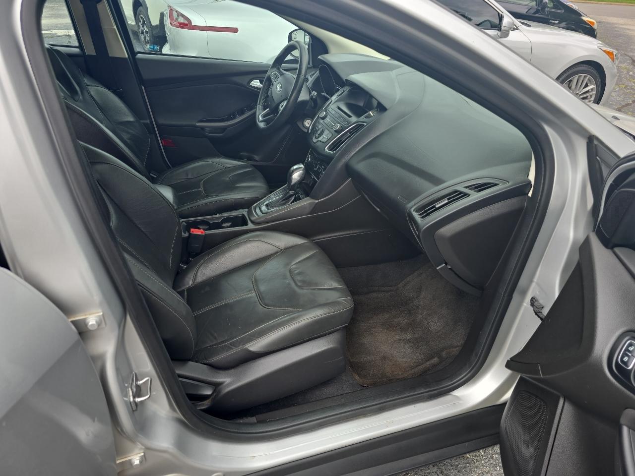 Ford Focus 5dr HB SE 2016