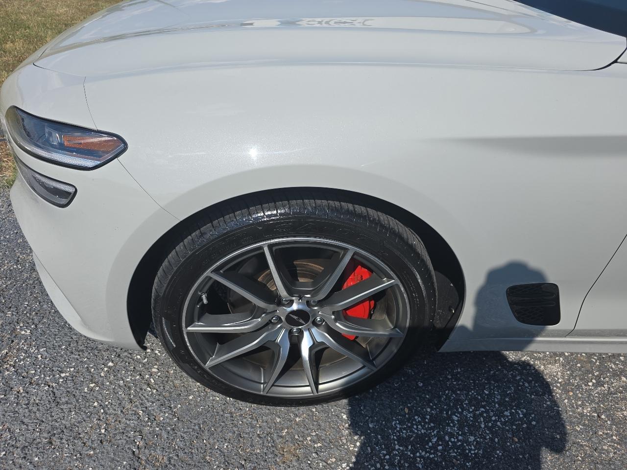 Genesis G70 2.5T RWD 2024