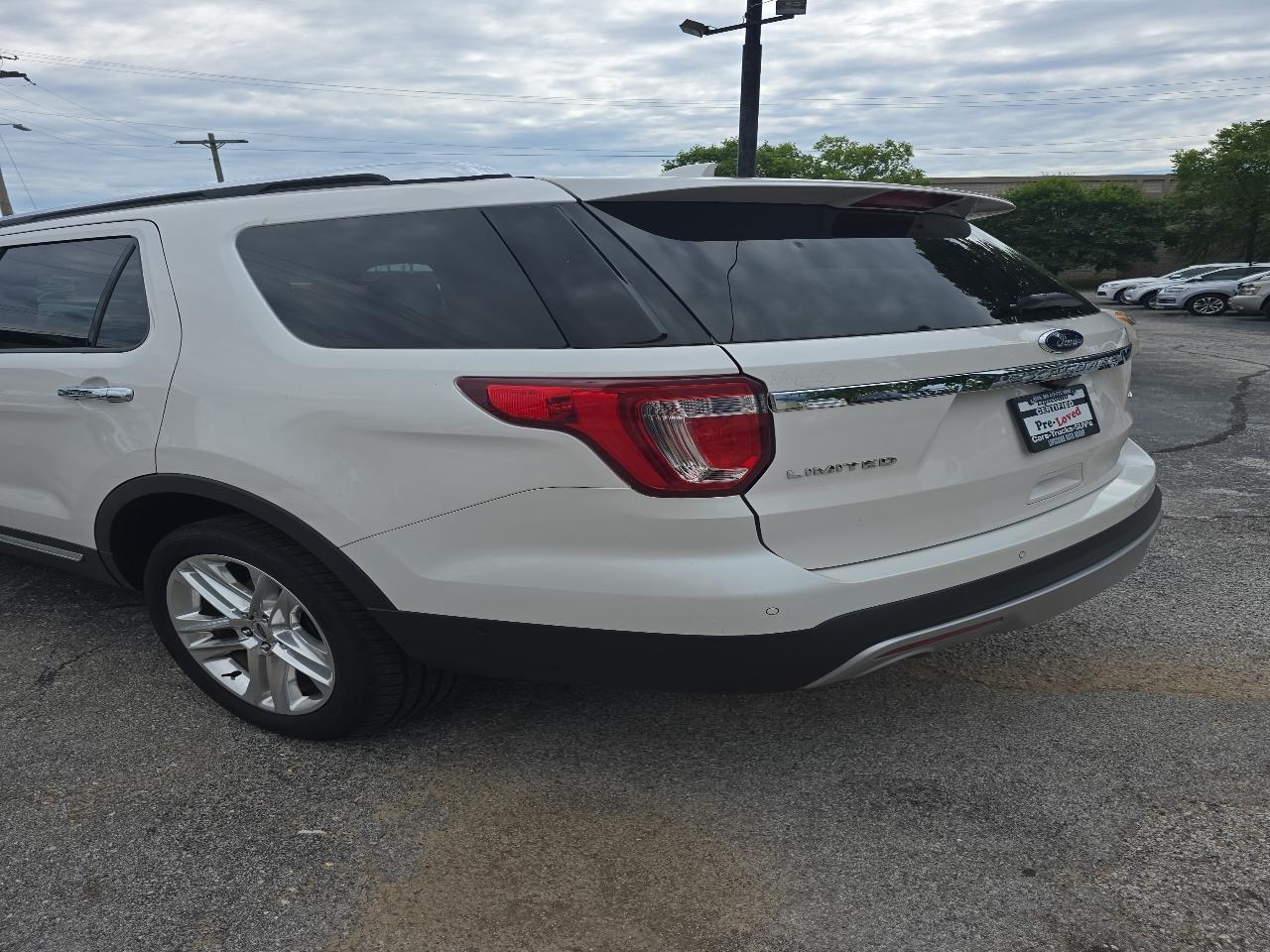 Ford Explorer Limited 4WD 2017