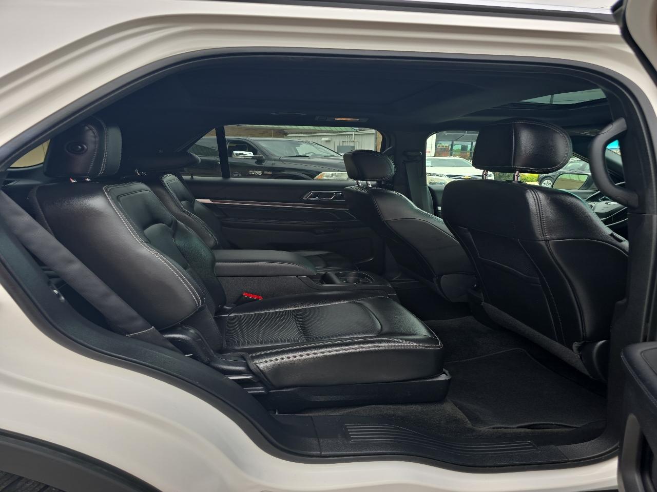 Ford Explorer Limited 4WD 2017