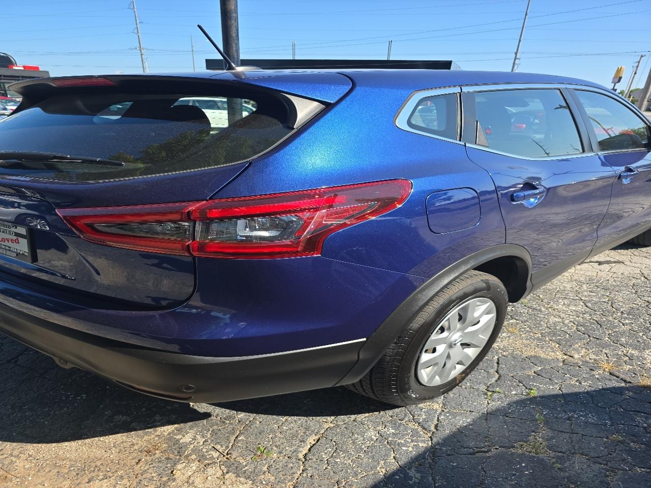 Nissan Rogue Sport FWD S 2020