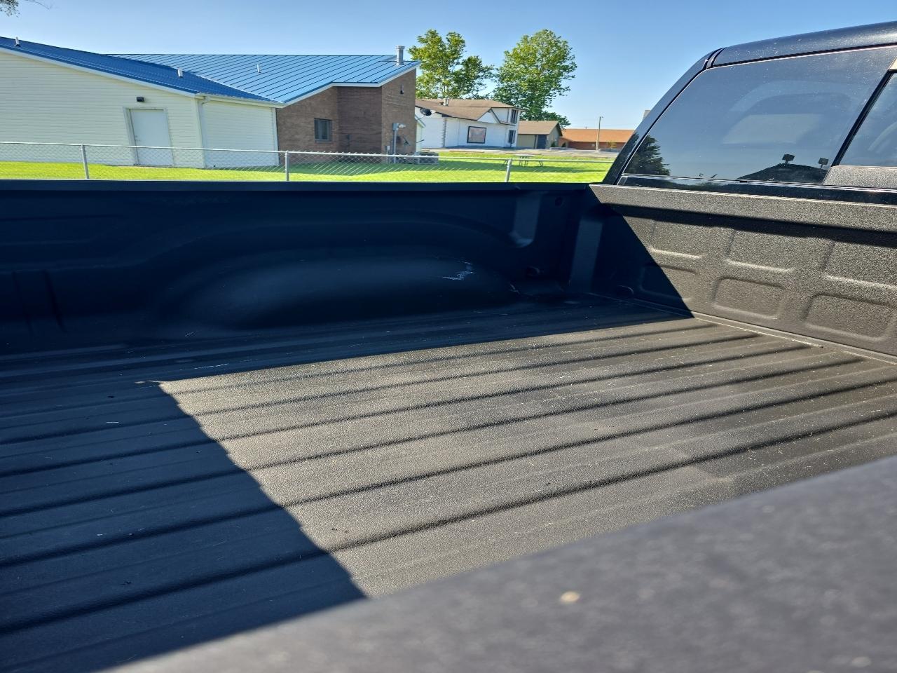 RAM 1500 4WD Crew Cab 140.5" Sport 2012