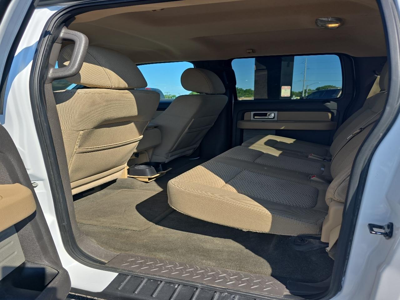 Ford F-150 4WD SuperCrew 145" Platinum 2011