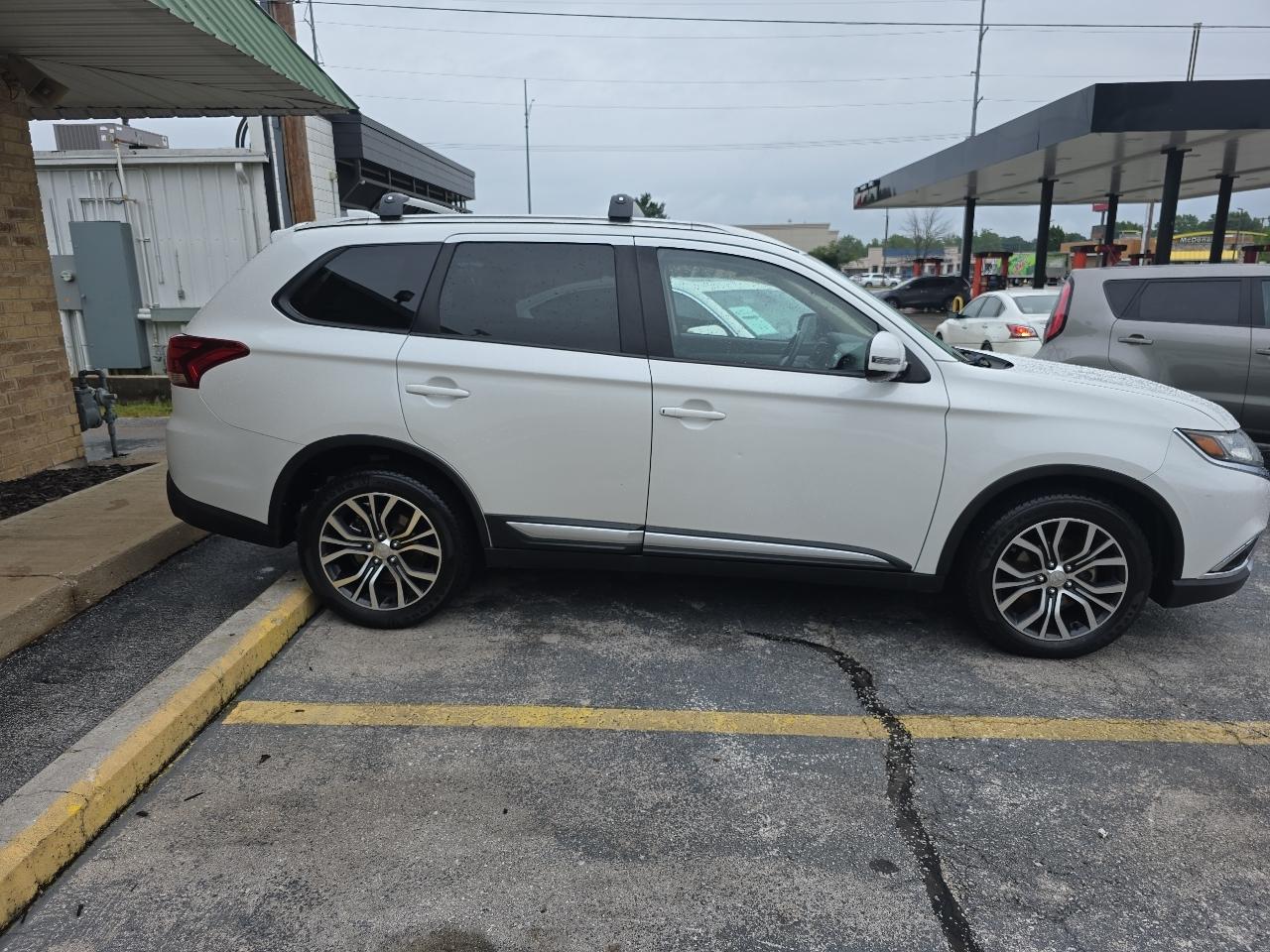Mitsubishi Outlander SEL S-AWC 2018