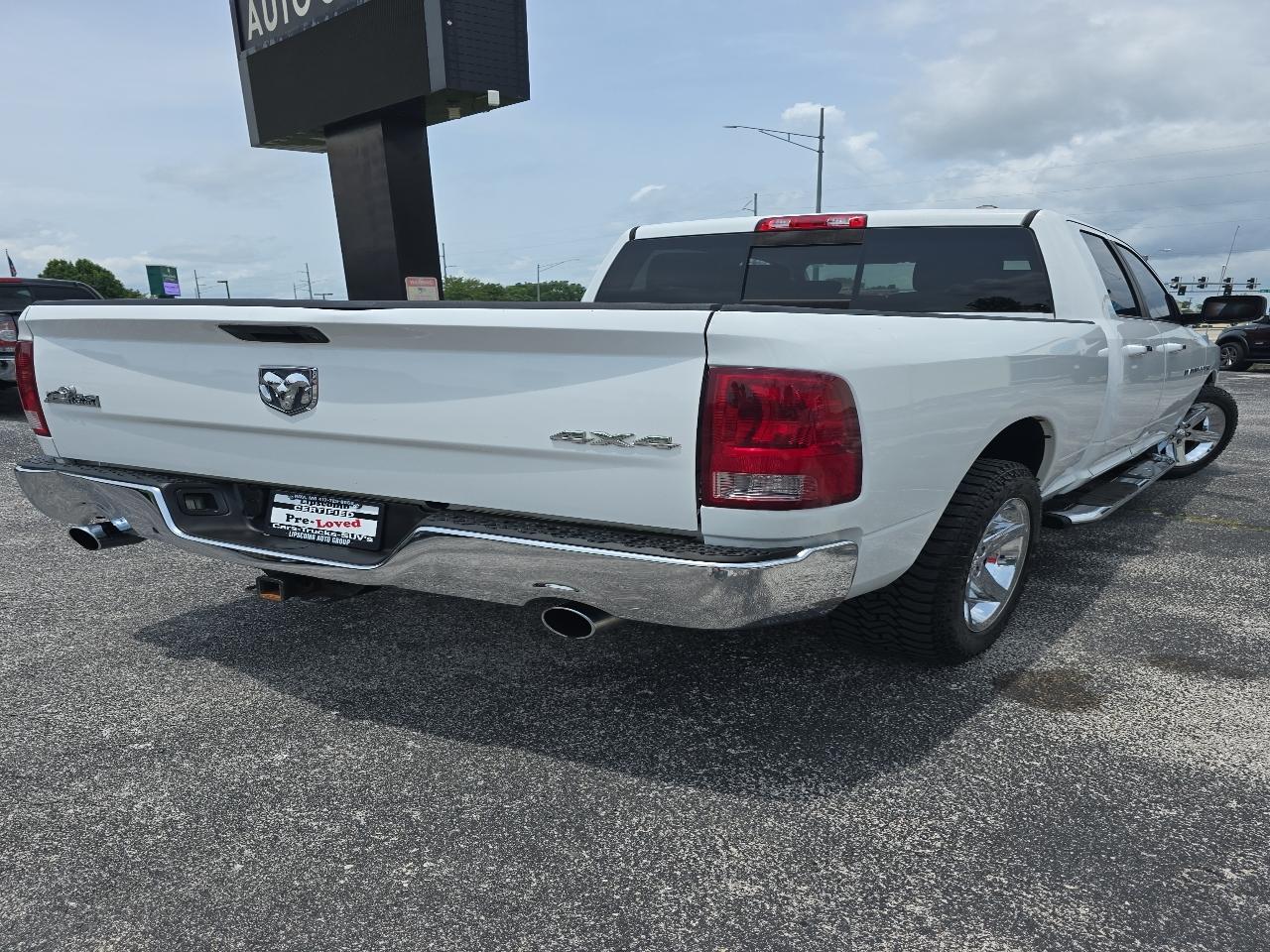 RAM 1500 4WD Quad Cab 140.5" Big Horn 2011