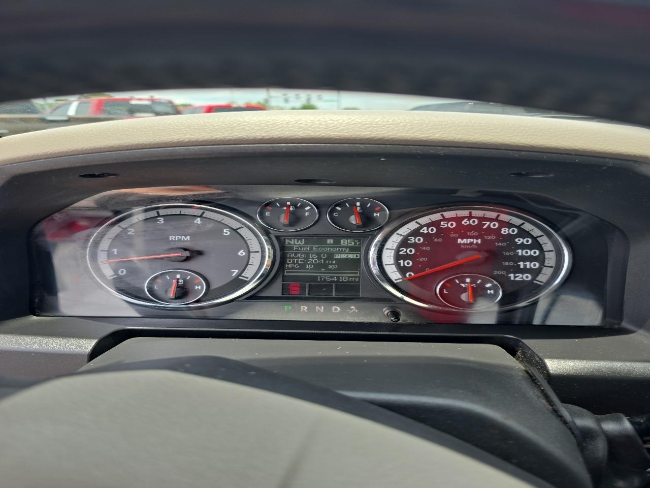 RAM 1500 4WD Quad Cab 140.5" Big Horn 2011
