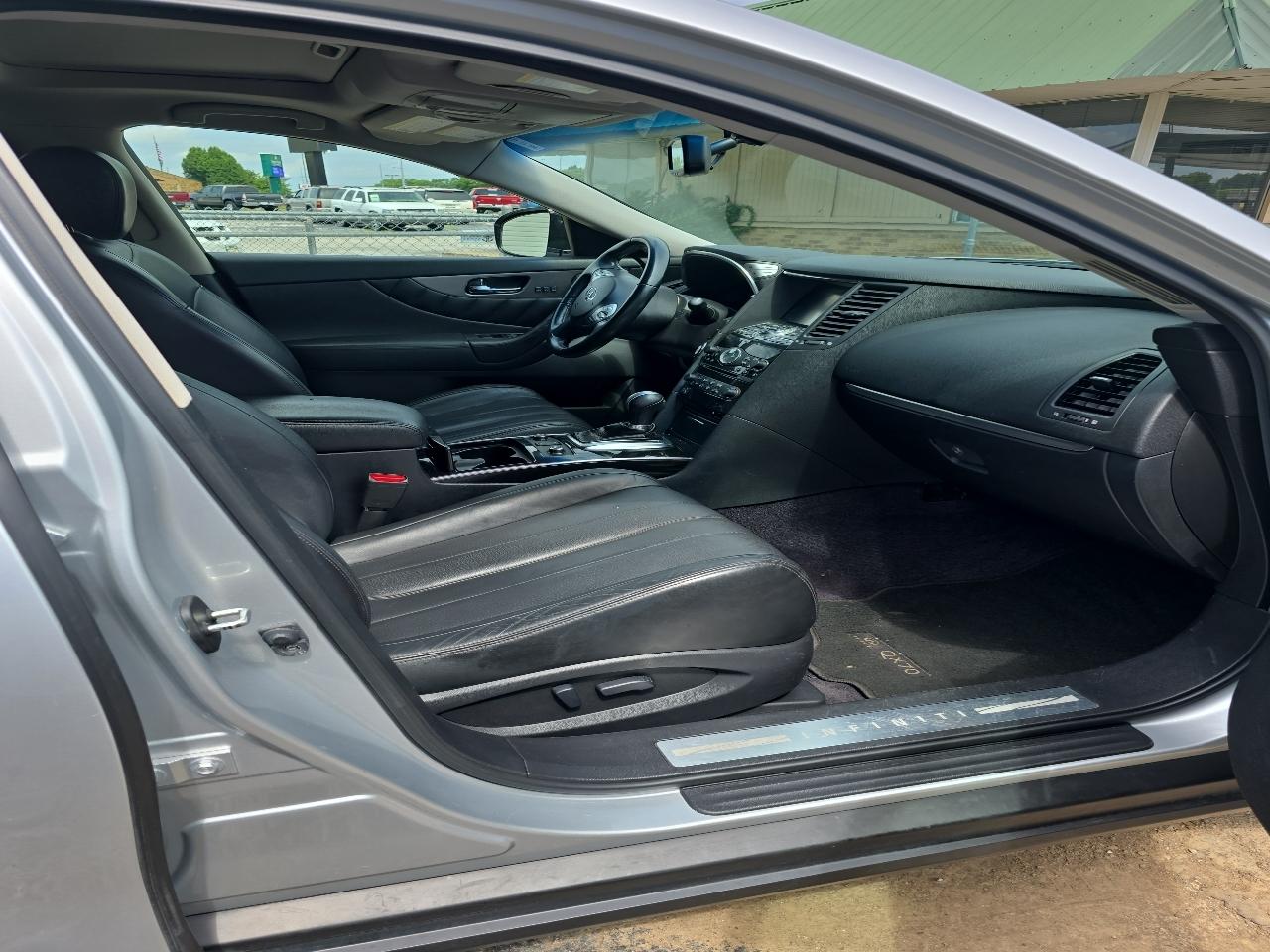 Infiniti QX70 AWD 4dr 2015