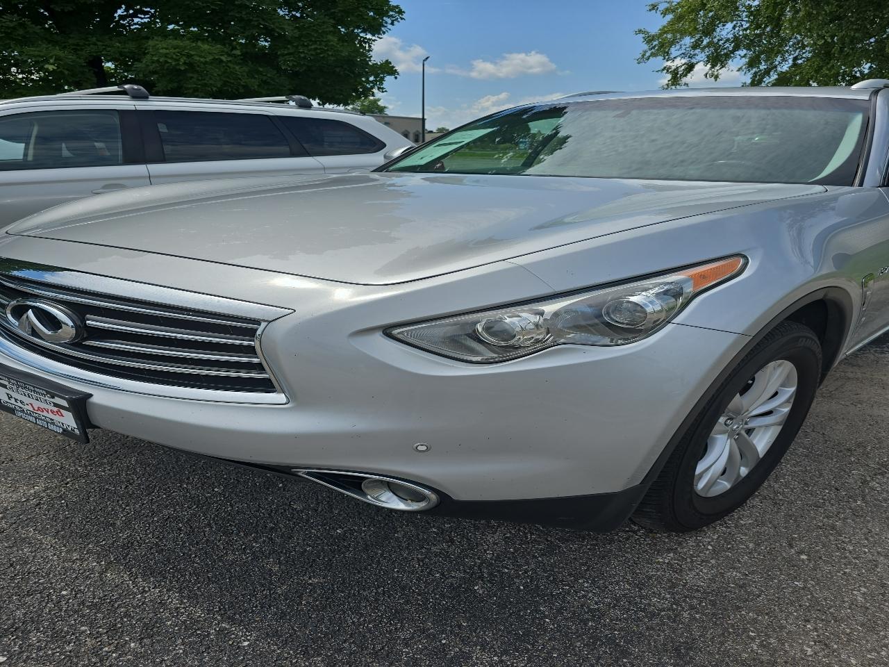 Infiniti QX70 AWD 4dr 2015