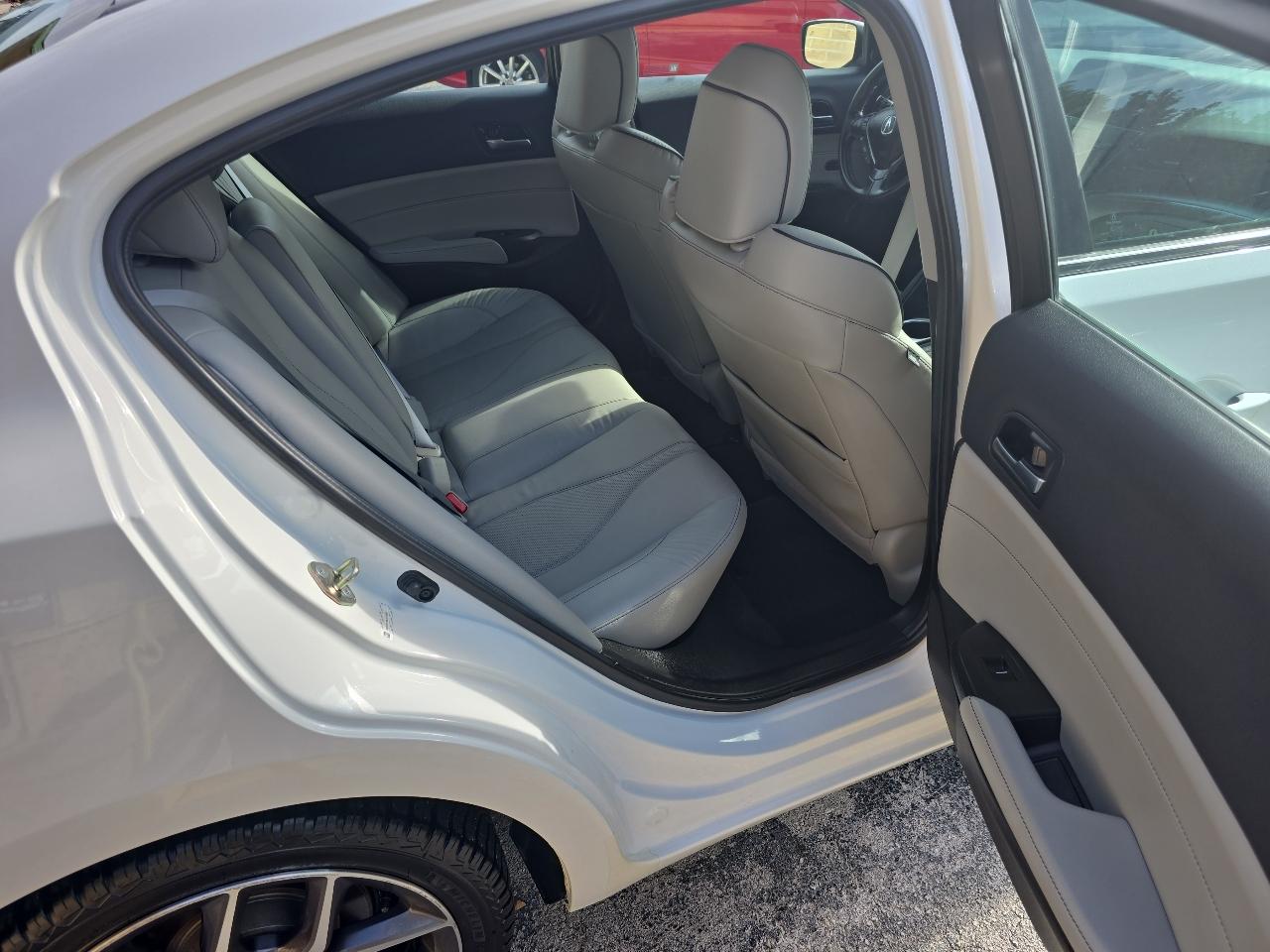 Acura ILX Sedan w/Technology Pkg 2019