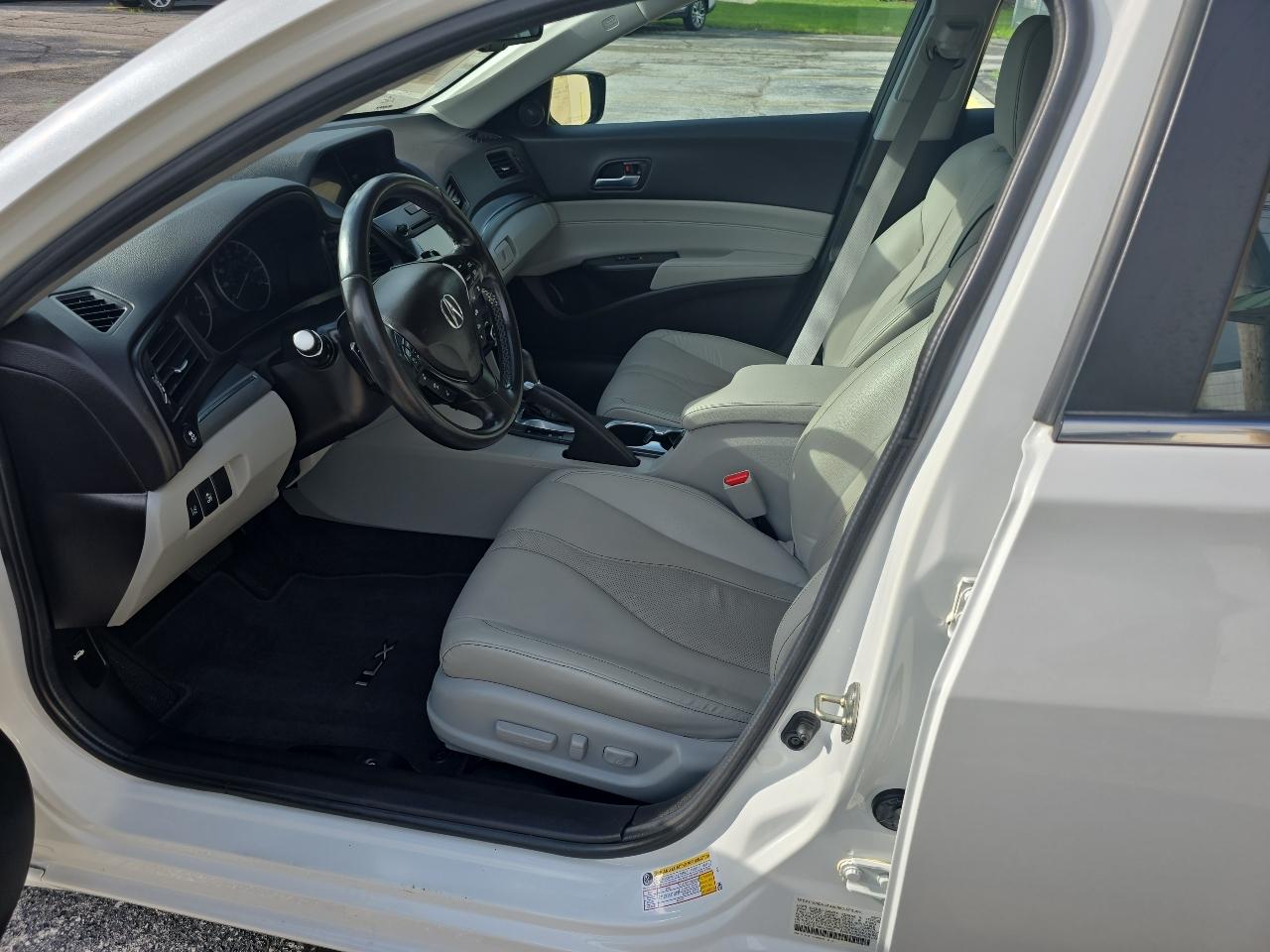 Acura ILX Sedan w/Technology Pkg 2019
