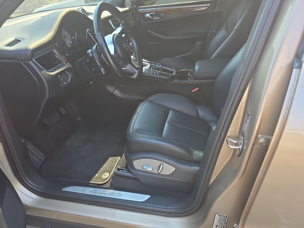 Porsche Macan AWD 4dr S 2016