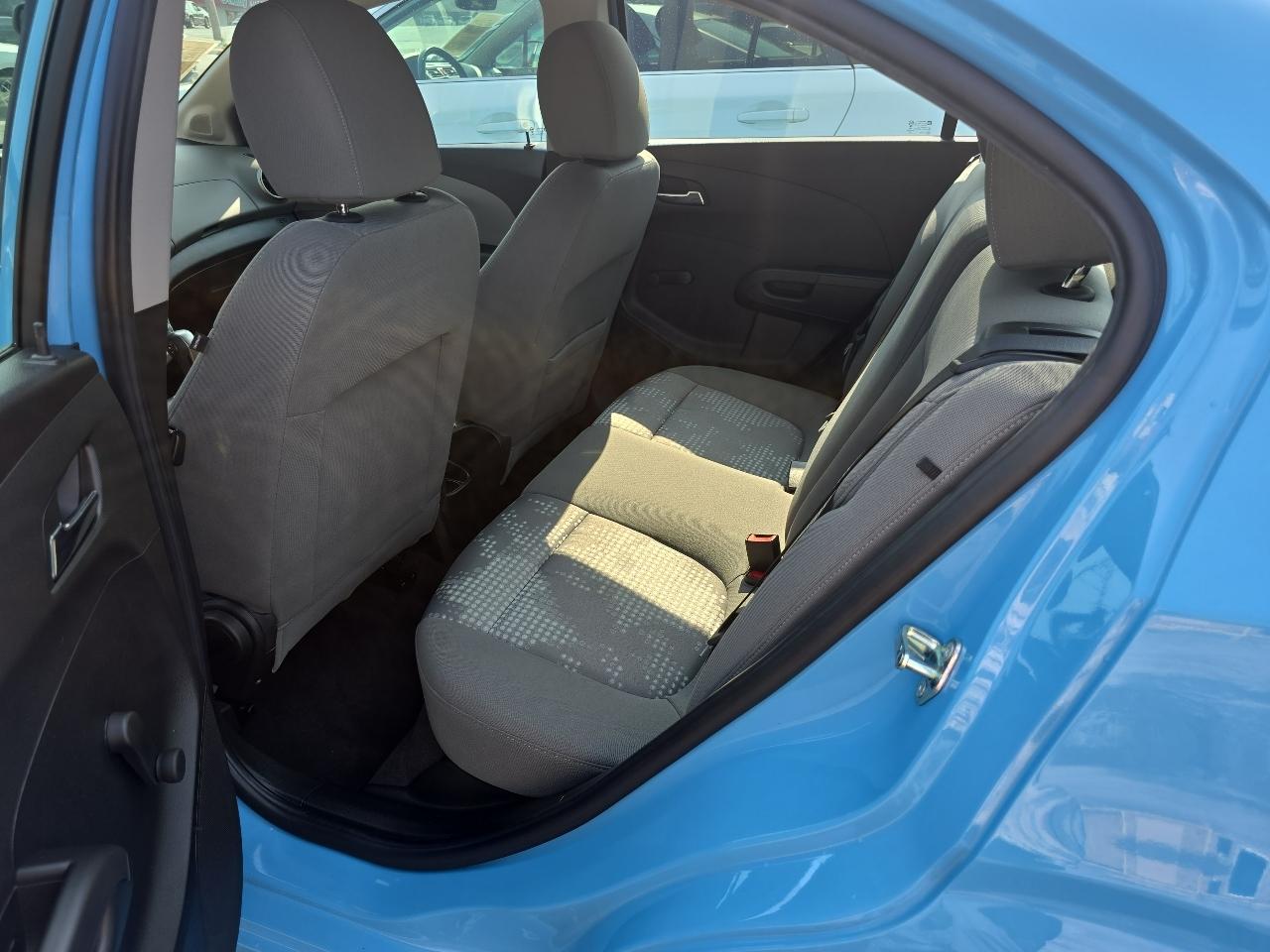 Chevrolet Sonic 4dr Sdn Auto LS 2014