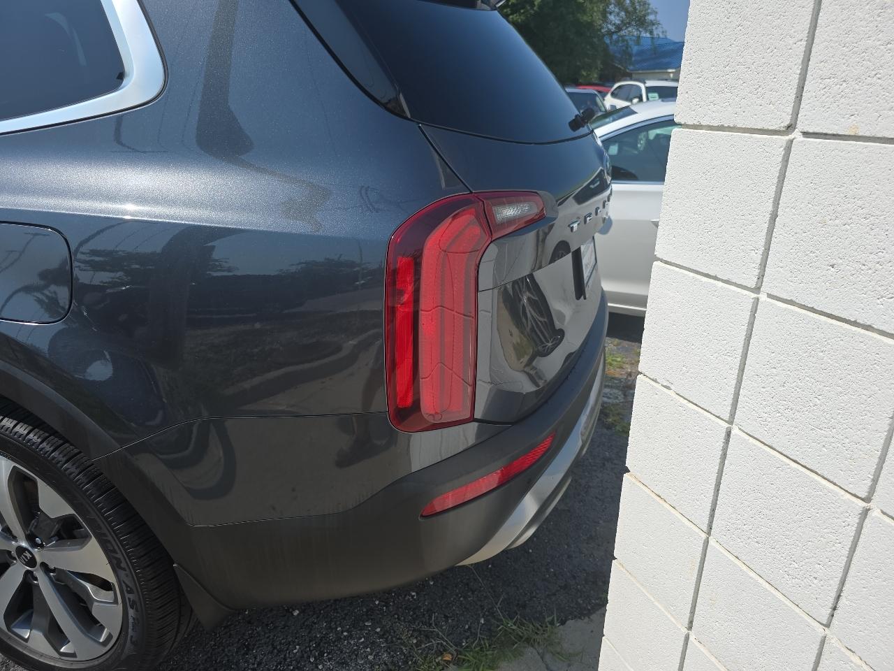 Kia Telluride S FWD 2020