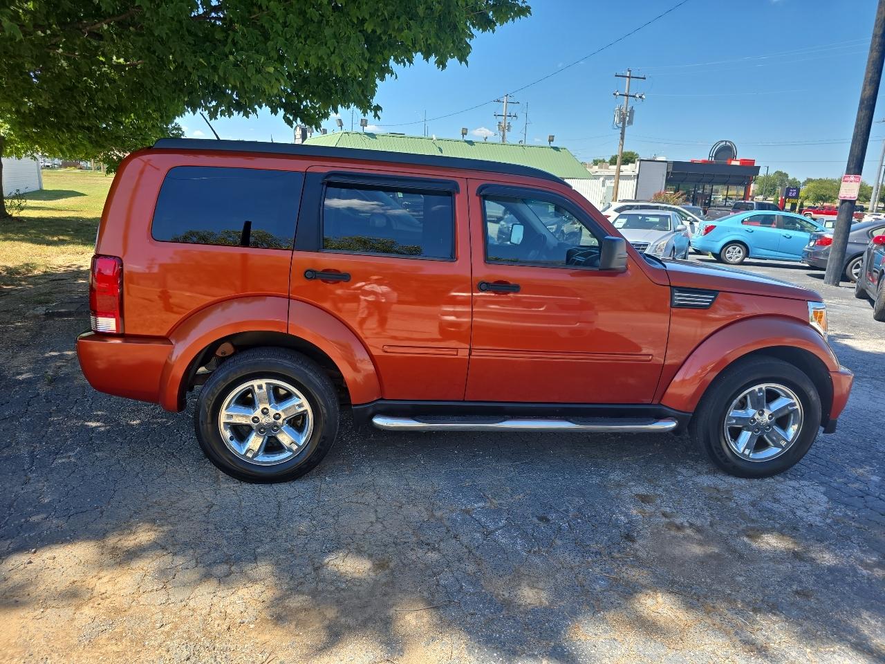 Dodge Nitro 4WD 4dr SLT 2008