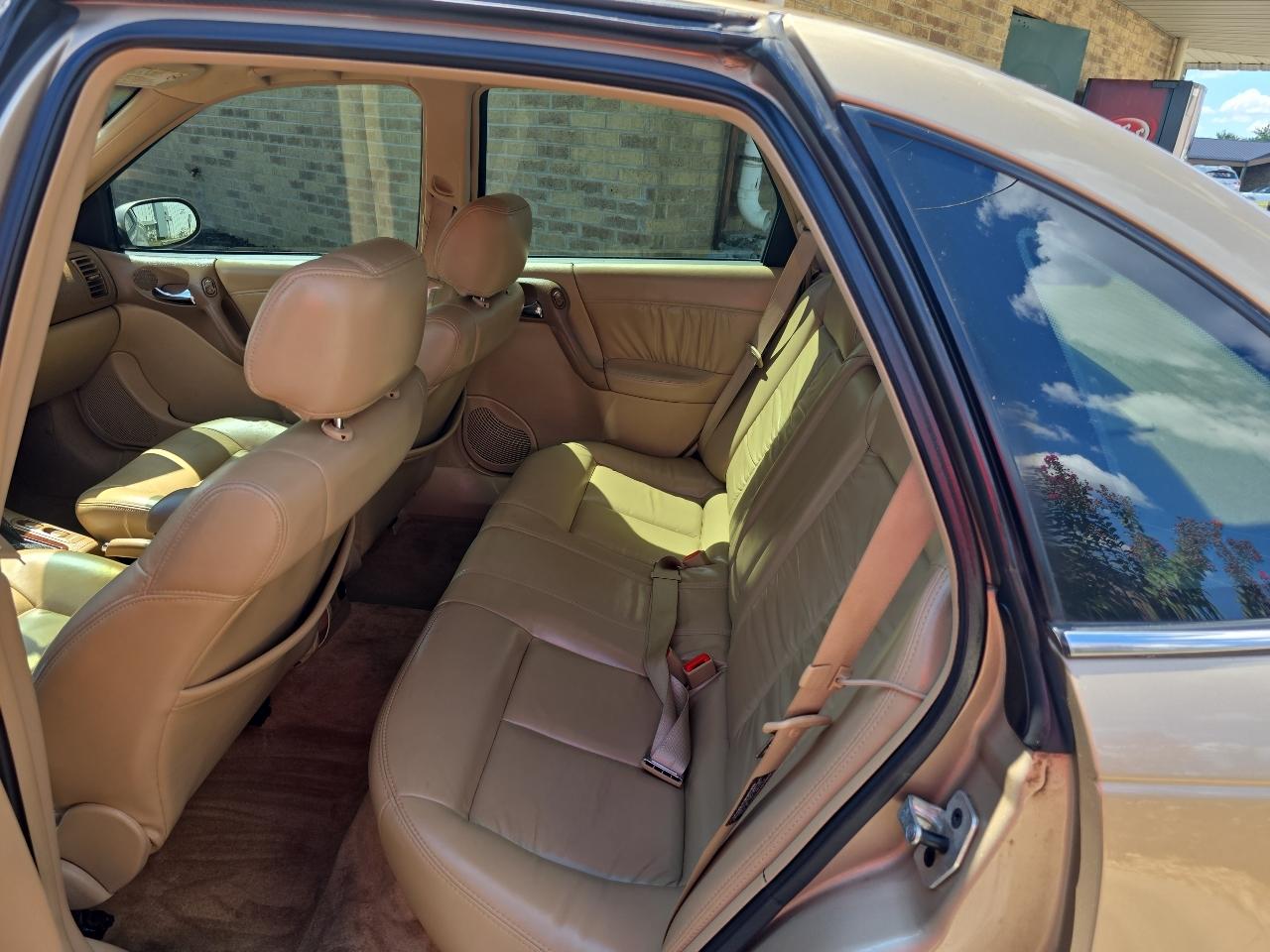 Saturn LS LS2 Auto 2000