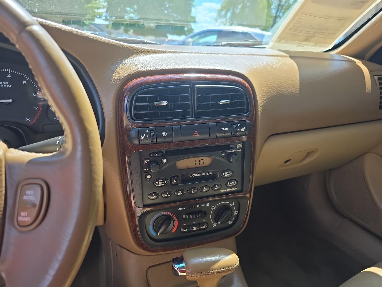 Saturn LS LS2 Auto 2000