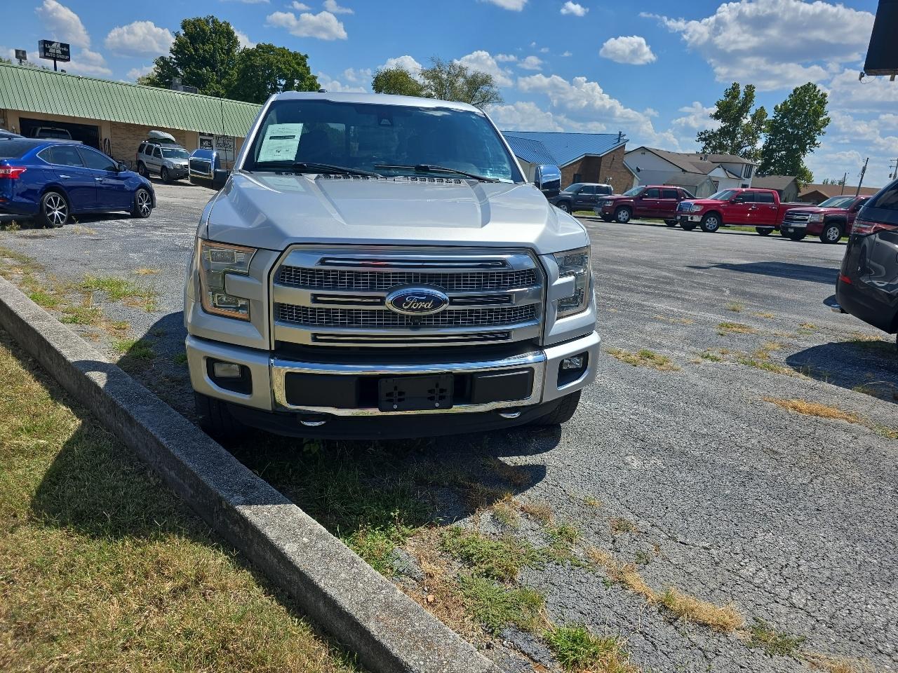 2015 Ford F-150 4WD SuperCrew 145" King Ranch