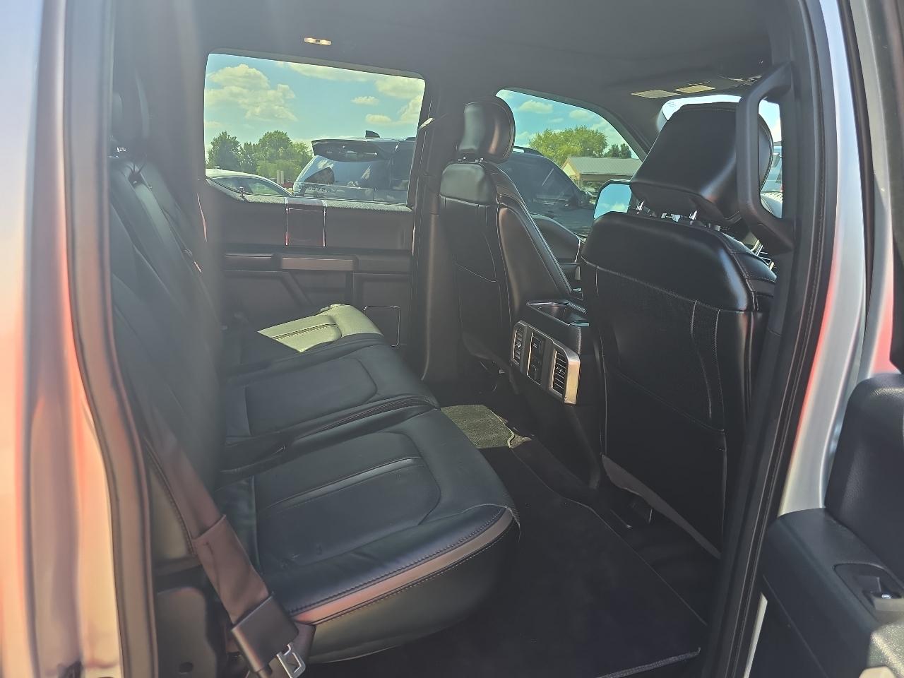 Ford F-150 4WD SuperCrew 145" King Ranch 2015