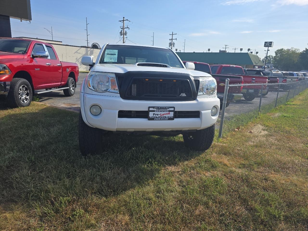 2009 Toyota Tacoma 2WD Double V6 AT PreRunner (Natl)