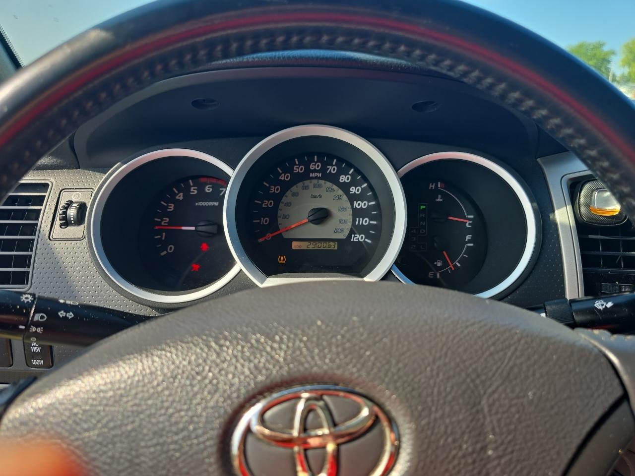 Toyota Tacoma 2WD Double V6 AT PreRunner (Natl) 2009
