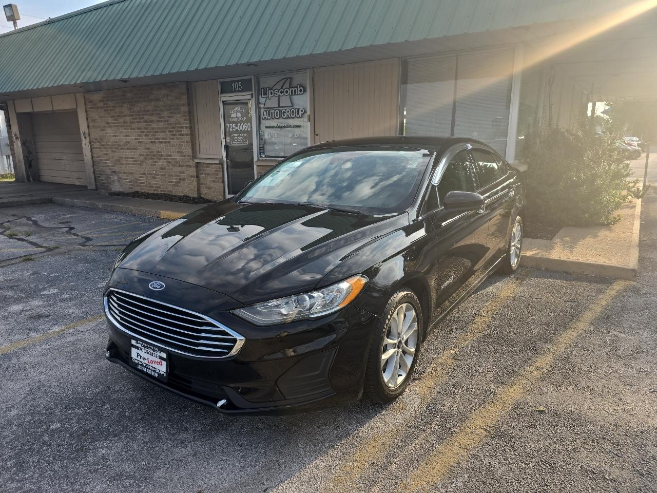 Ford Fusion Hybrid SE FWD 2019
