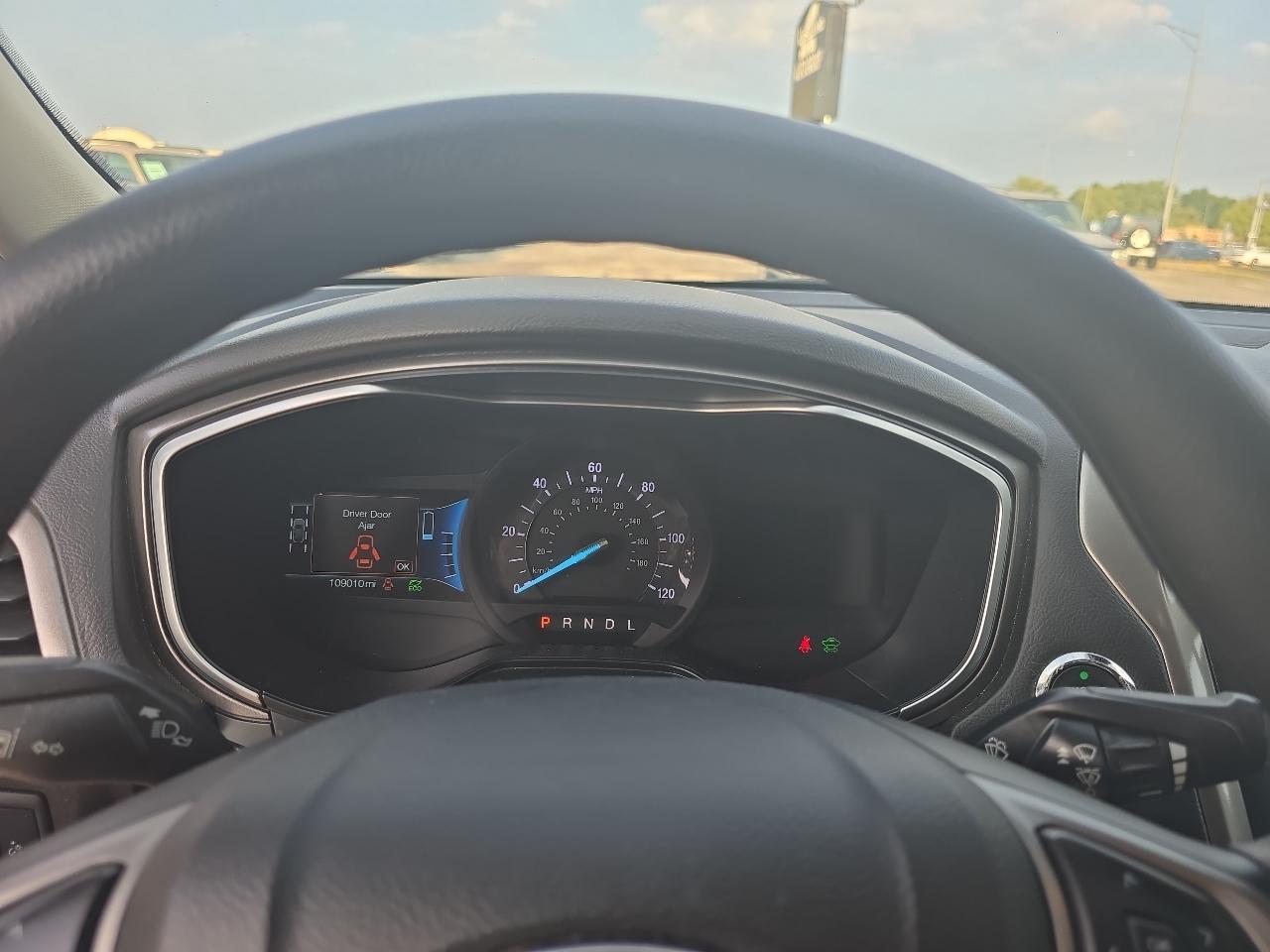 Ford Fusion Hybrid SE FWD 2019
