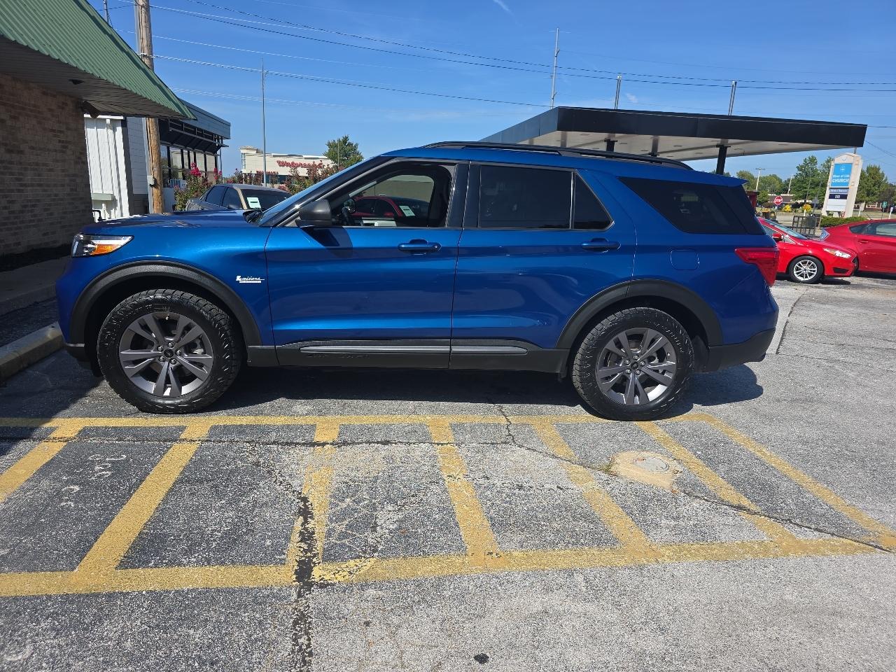 Ford Explorer XLT 4WD 2021