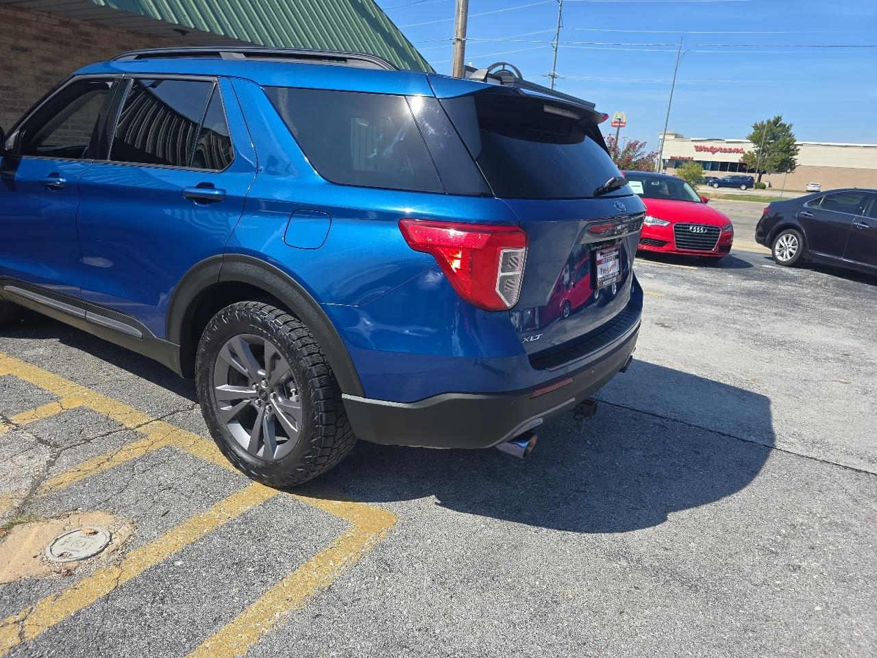 Ford Explorer XLT 4WD 2021