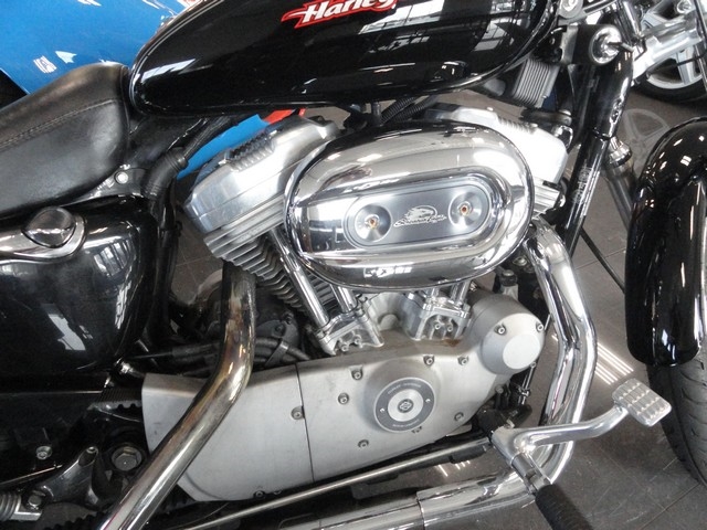 Harley-Davidson XL883  2005