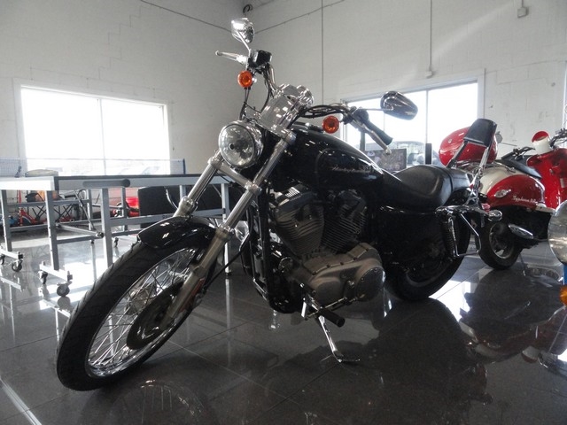 Harley-Davidson XL883  2005
