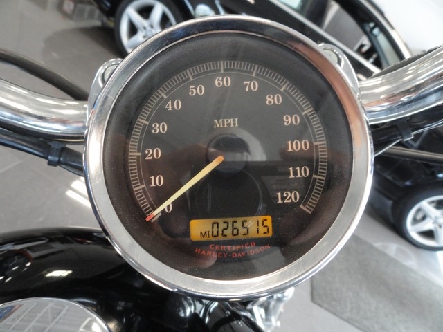 Harley-Davidson XL883  2005