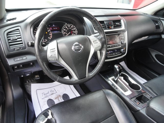 Nissan Altima 2.5 SL Sedan 2017