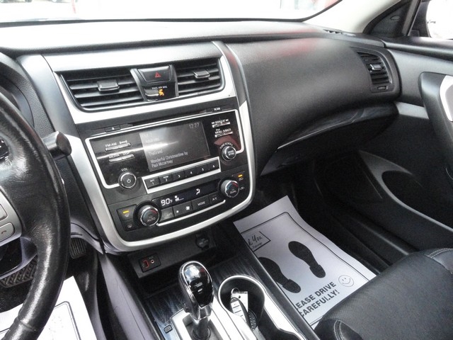 Nissan Altima 2.5 SL Sedan 2017