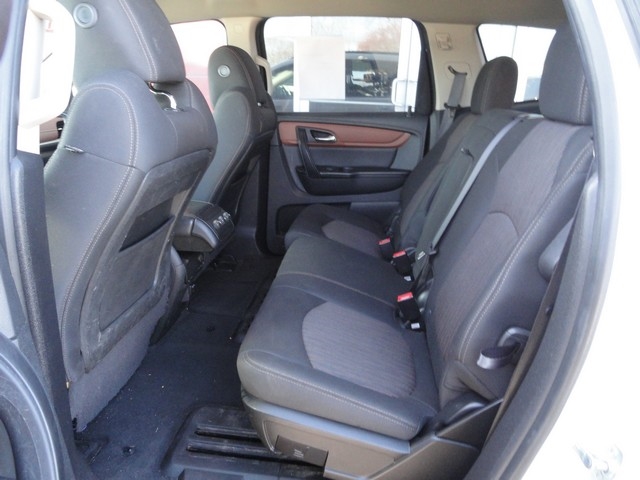 Chevrolet Traverse AWD 4dr LT w/1LT 2015