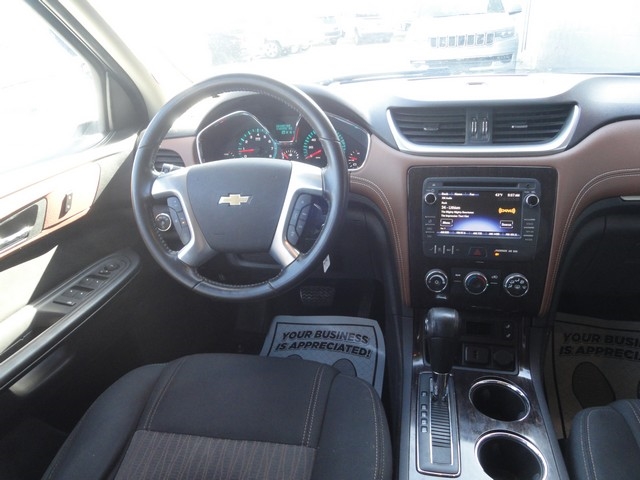 Chevrolet Traverse AWD 4dr LT w/1LT 2015