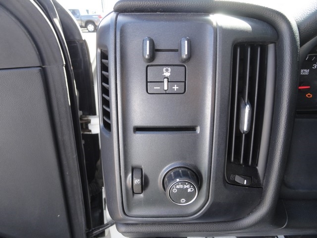 Chevrolet Silverado 3500HD Built After Aug 14 4WD Crew Cab 171.5" WB, 59.06" CA WT 2015