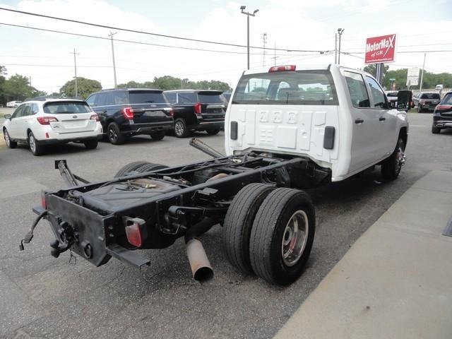 2015 Chevrolet Silverado 3500 Chassis Cab Work Truck - Photo 7