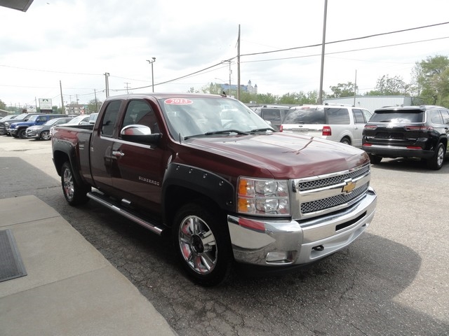 Chevrolet Silverado 1500 4WD Ext Cab 143.5" LT 2013