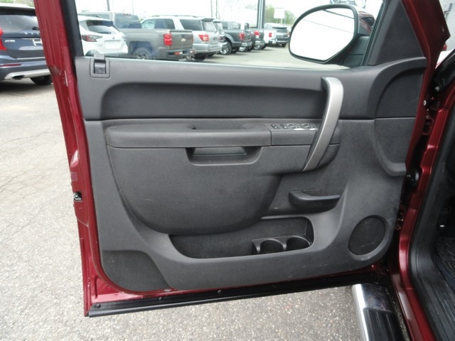 Chevrolet Silverado 1500 4WD Ext Cab 143.5" LT 2013