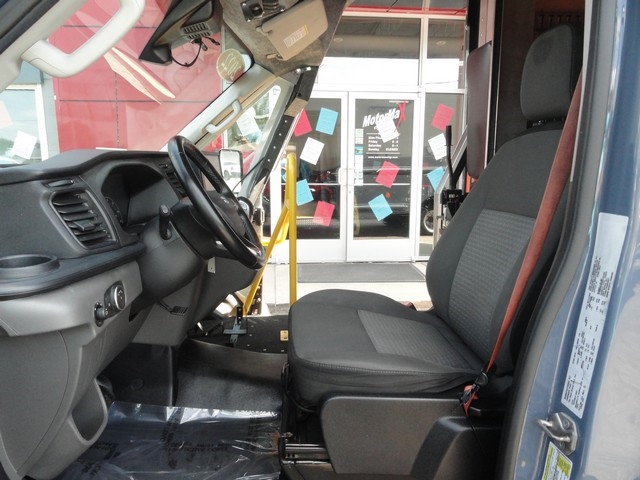 Ford Transit Cutaway T-350 RWD DRW 138" WB 9950 GVWR 2022