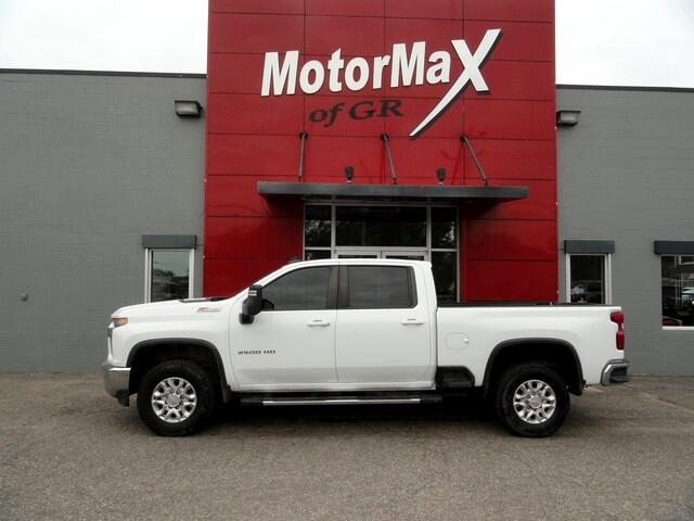 2023 Chevrolet Silverado 2500HD LT photo 2