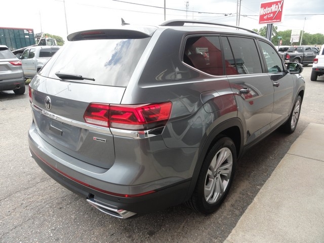 Volkswagen Atlas 2021.5 3.6L V6 SE w/Technology 4MOTION 2021