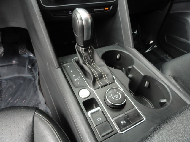 Volkswagen Atlas 2021.5 3.6L V6 SE w/Technology 4MOTION 2021