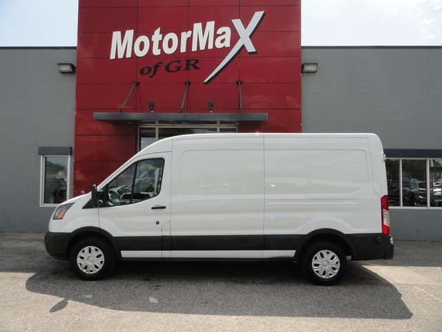 Ford Transit Van T-350 148" Med Rf 9500 GVWR Sliding RH Dr 2019