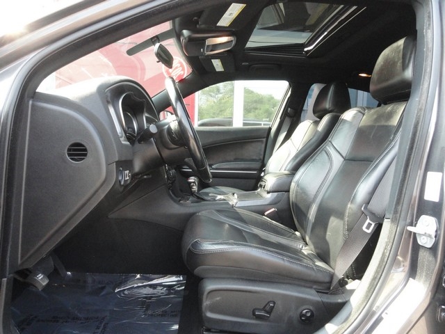 Dodge Charger SXT RWD 2020