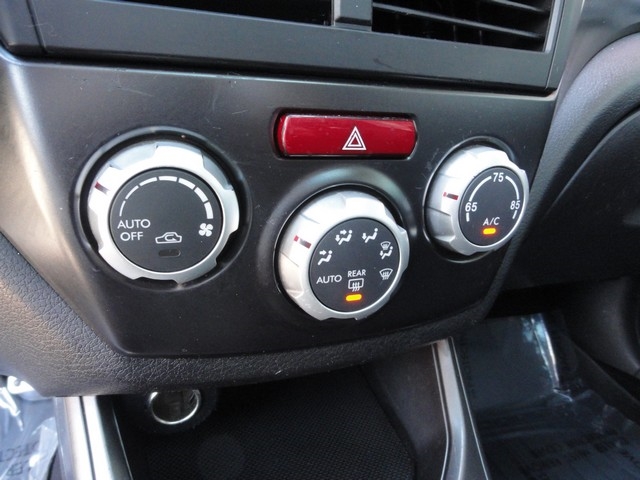 Subaru Impreza Sedan WRX 4dr Man WRX Limited w/Navigation 2011