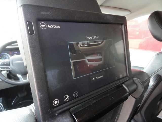 Chrysler Pacifica Touring-L Plus FWD 2017