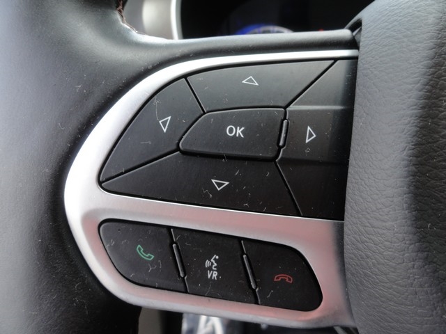 Chrysler Pacifica Touring-L Plus FWD 2017